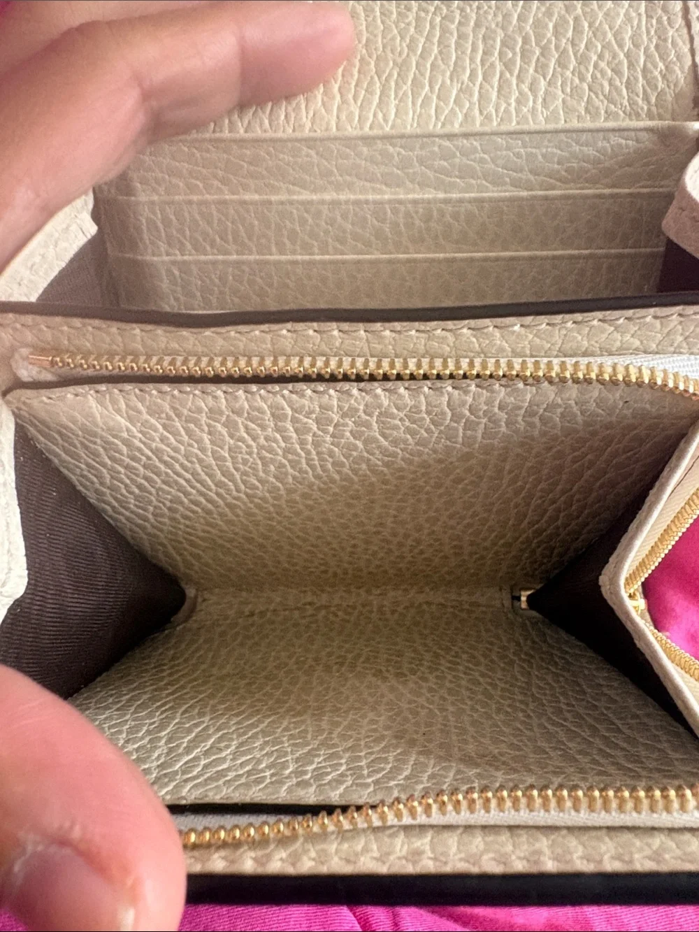 Gucci Compact Wallet Double Bifold GG Supreme - Picture 9 of 13